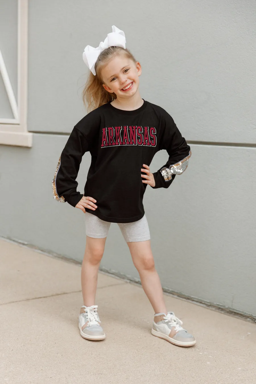 ARKANSAS RAZORBACKS GUESS WHO'S BACK KIDS SEQUIN YOKE PULLOVER