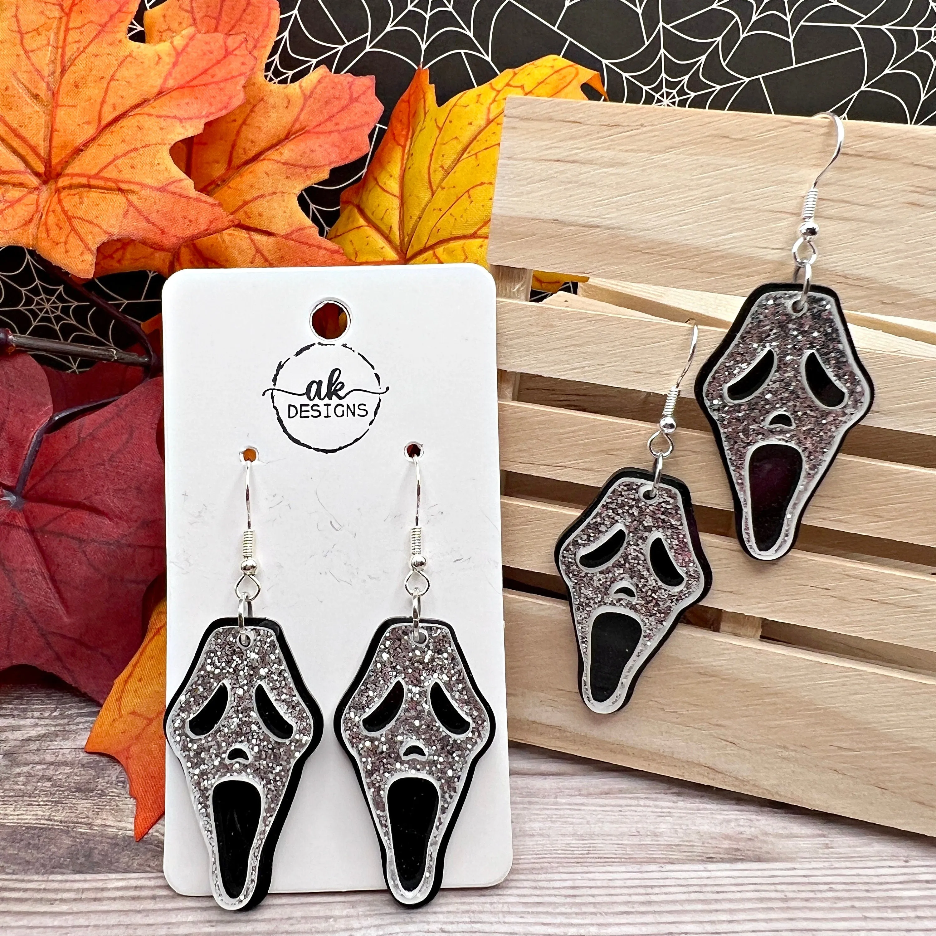 Black Glitter Halloween Scream Mask Acrylic  Earrings