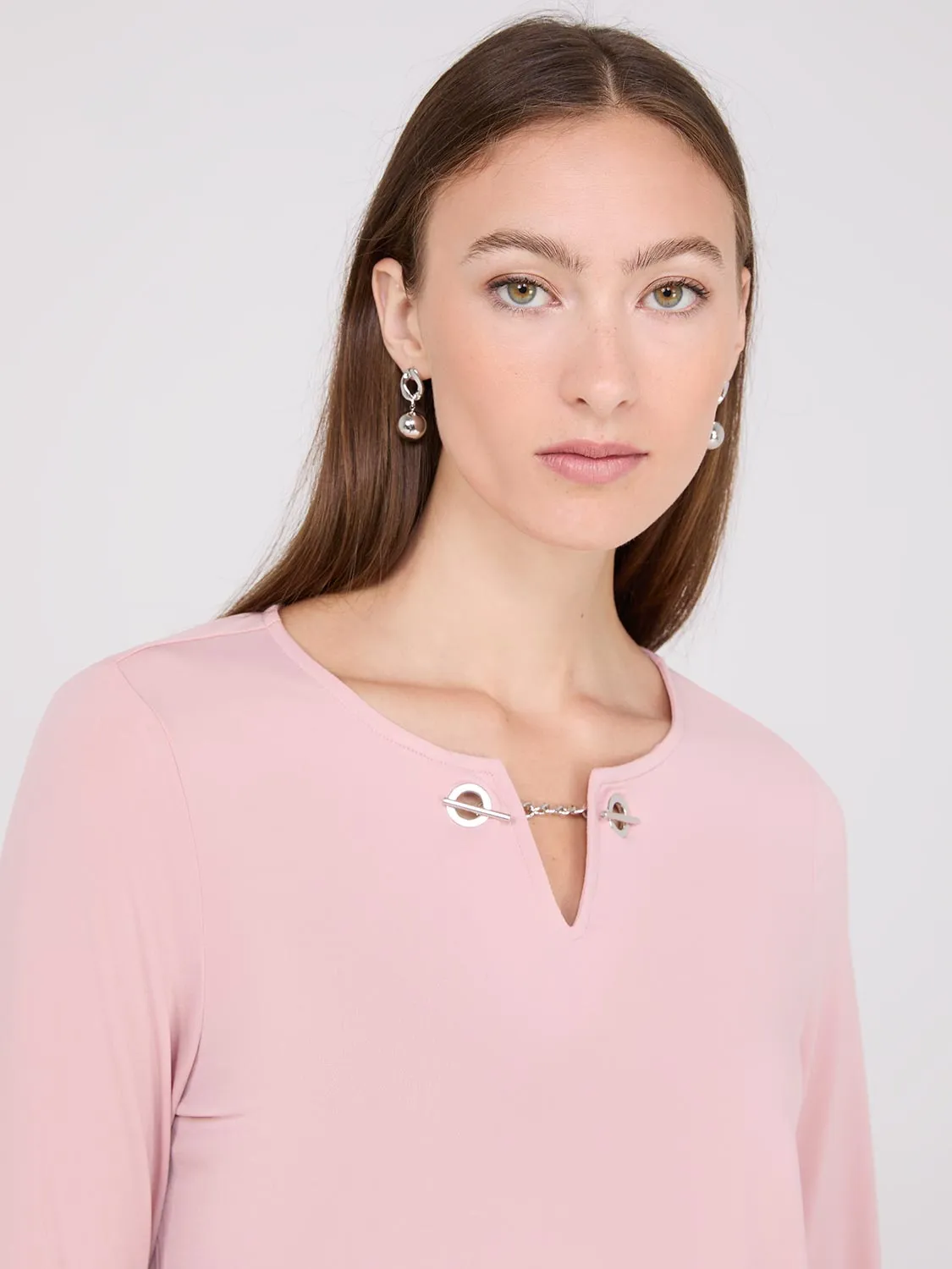 Chain Keyhole Long Sleeve Top