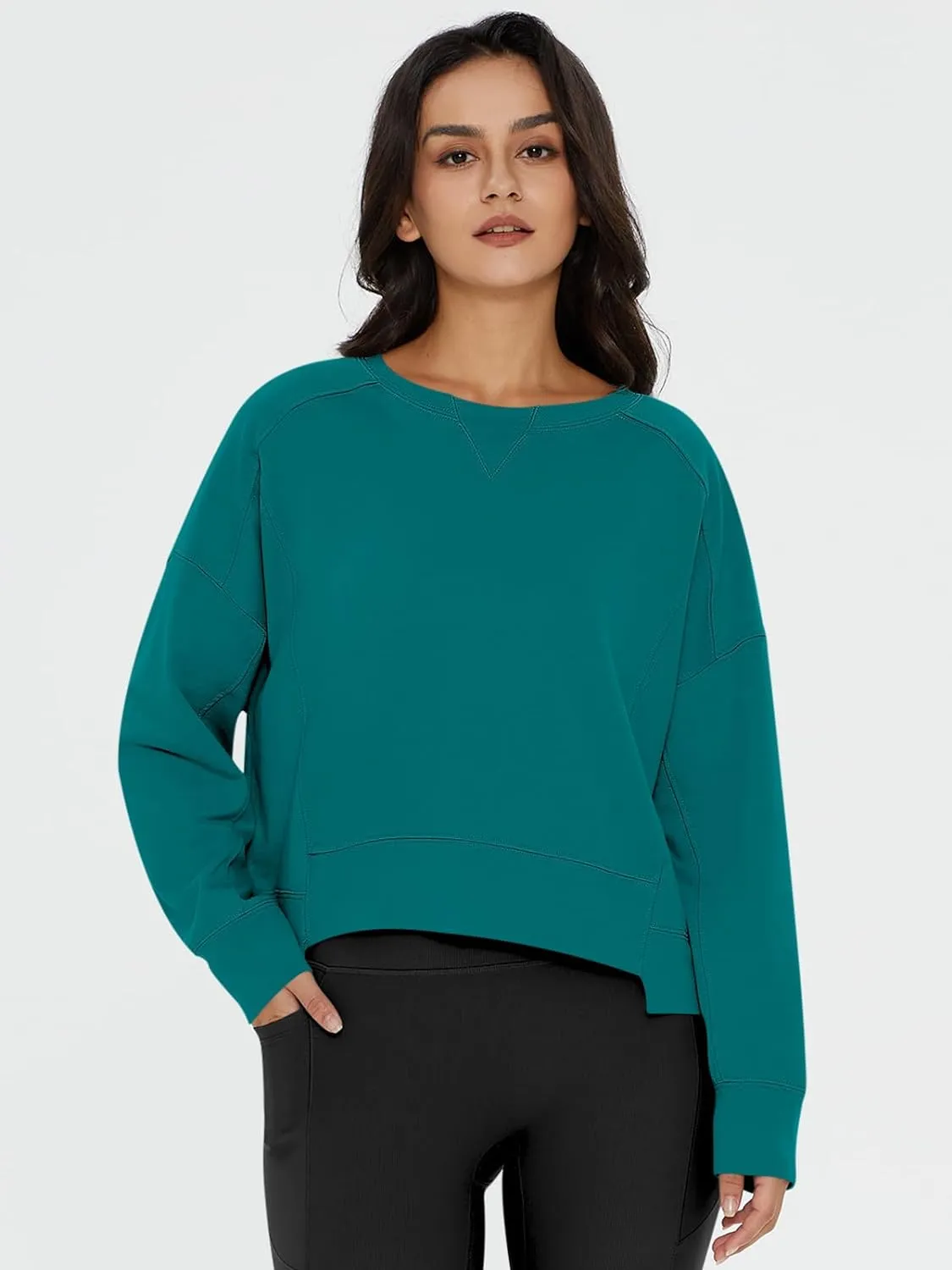 Crew Neck Cropped Long Sleeve PulloverSweatshirt