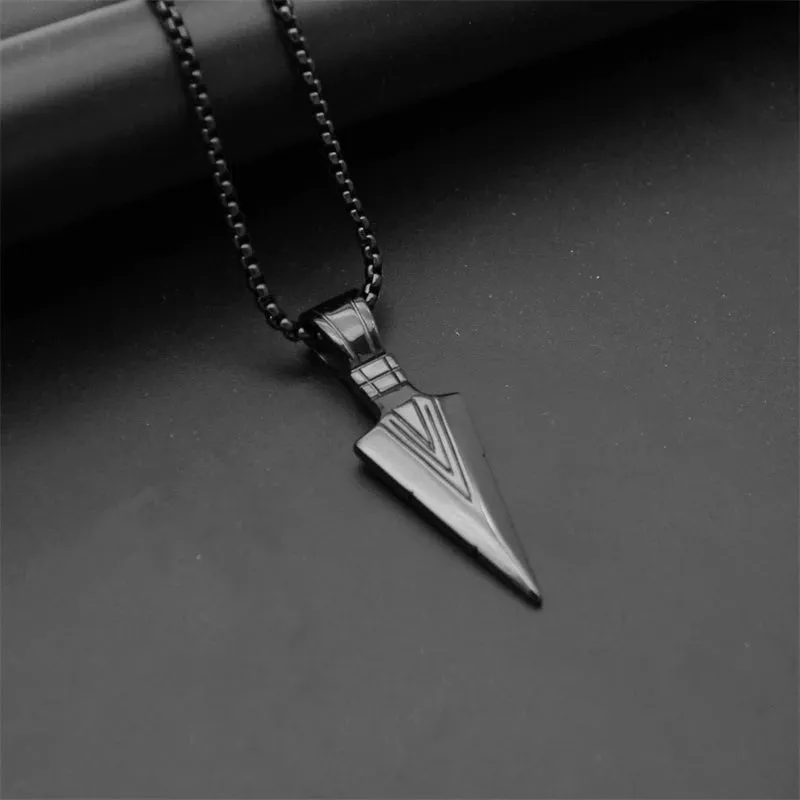 Hip Hop Fashion Rock Necklace Personalized Triangle Spearhead Men's Necklace Stainless Steel Metal Arrow Pendant Jewelry Chain