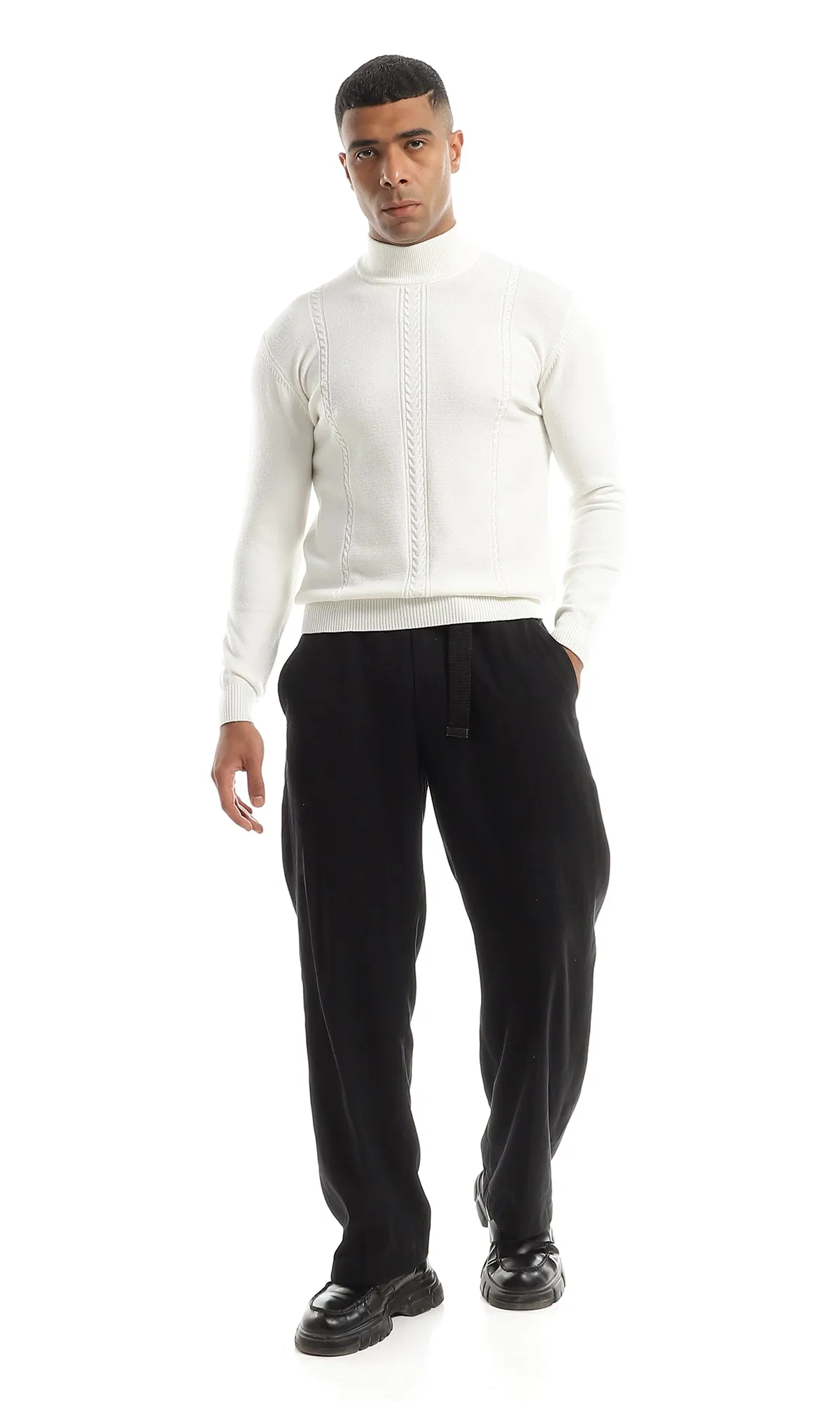 O158740 High Neck Soft Off-White Pullover With Braids Pattern