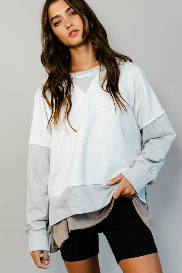 Raw Edge Detail Contrast Sweatshirt