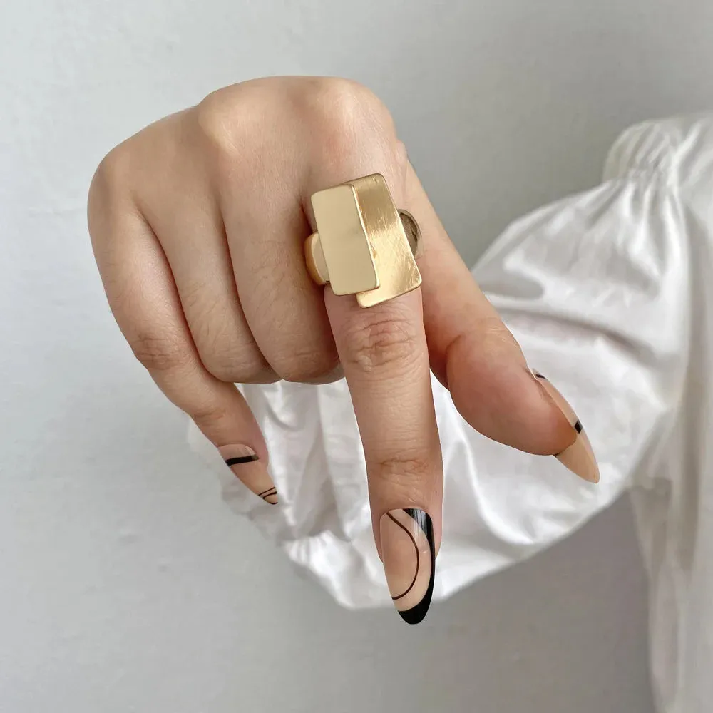 TEEK - Ms. Matte Chunky Gold Elastic Rings