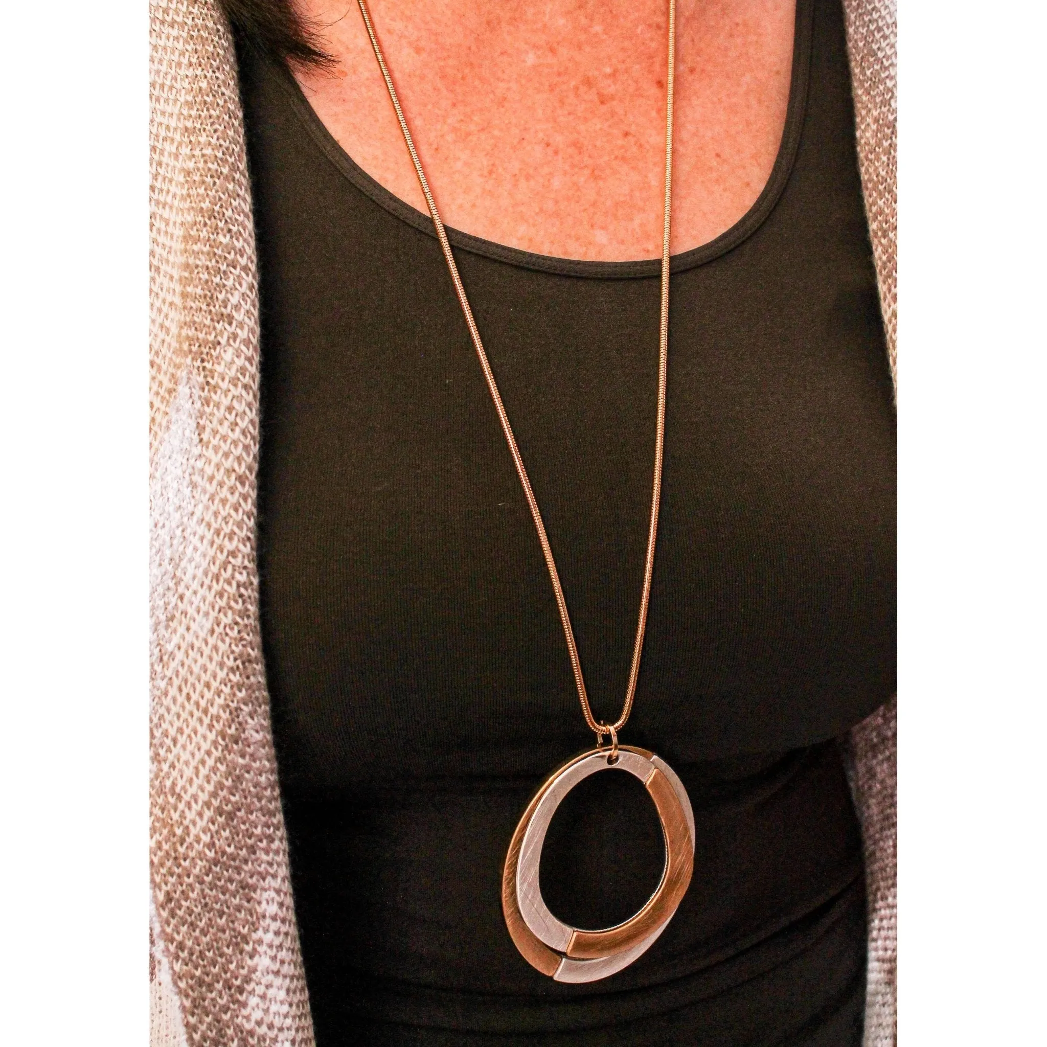 Two Tone 32 Inch Metal Necklace