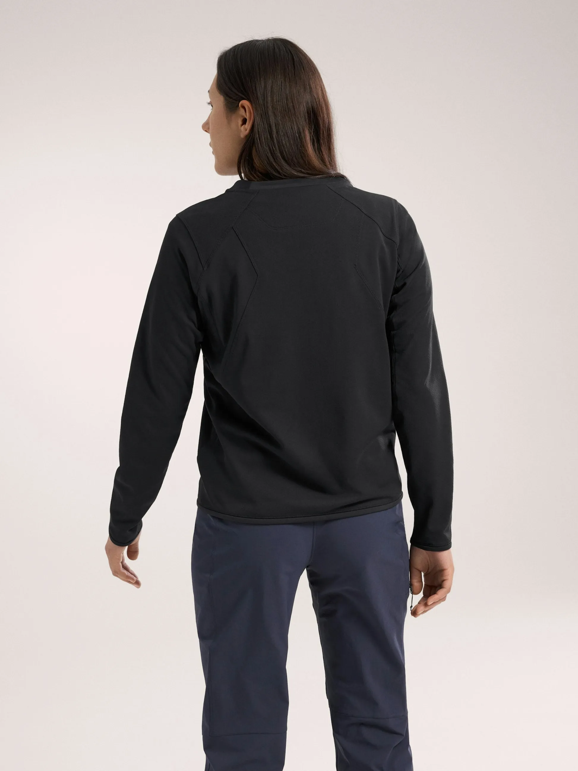 Women's Delta Crew Neck Pullover