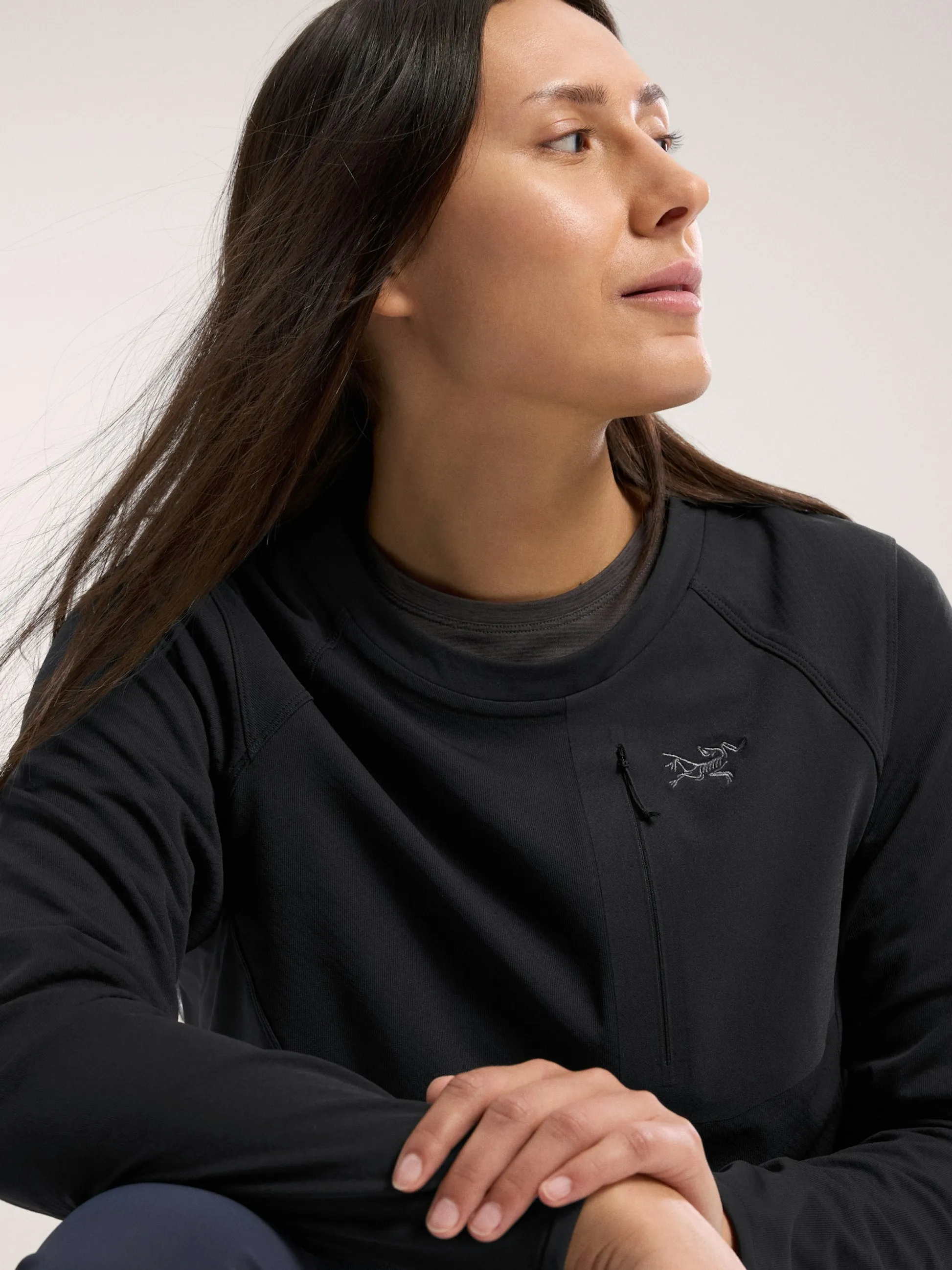 Women's Delta Crew Neck Pullover